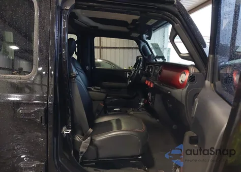 2018 Jeep Wrangler Unlimited Rubicon 4X4 z USA, uszkodzony, nr VIN 1C4HJXFG9JW233077